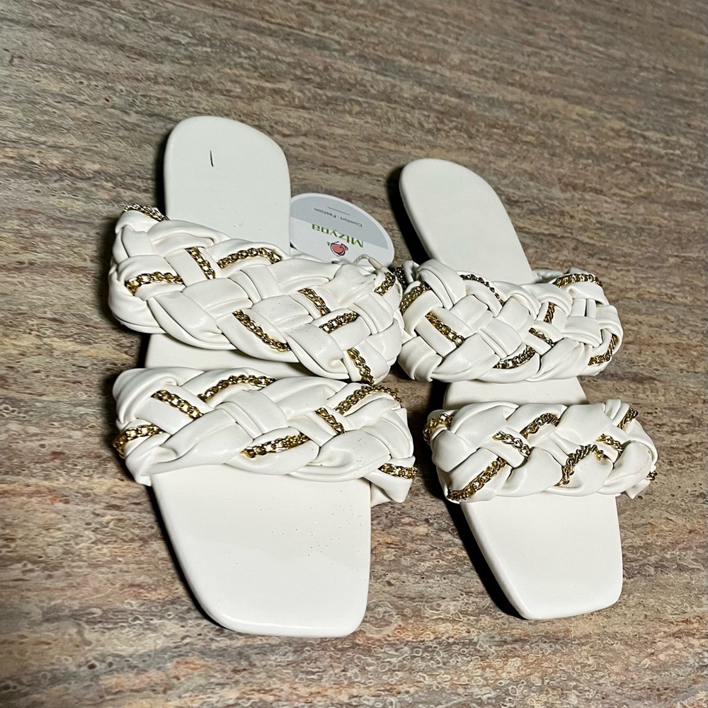 NWT Mtzyoa braided slip on white and gold sandals